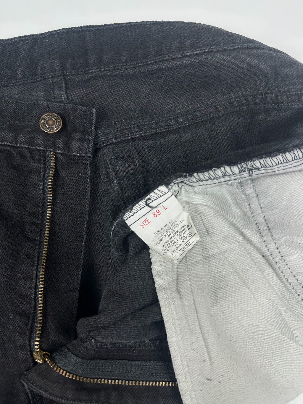 Vintage 00s 2001 Levi's 504 Made in Australia Regular Straight Fit Denim Jeans (35x30)