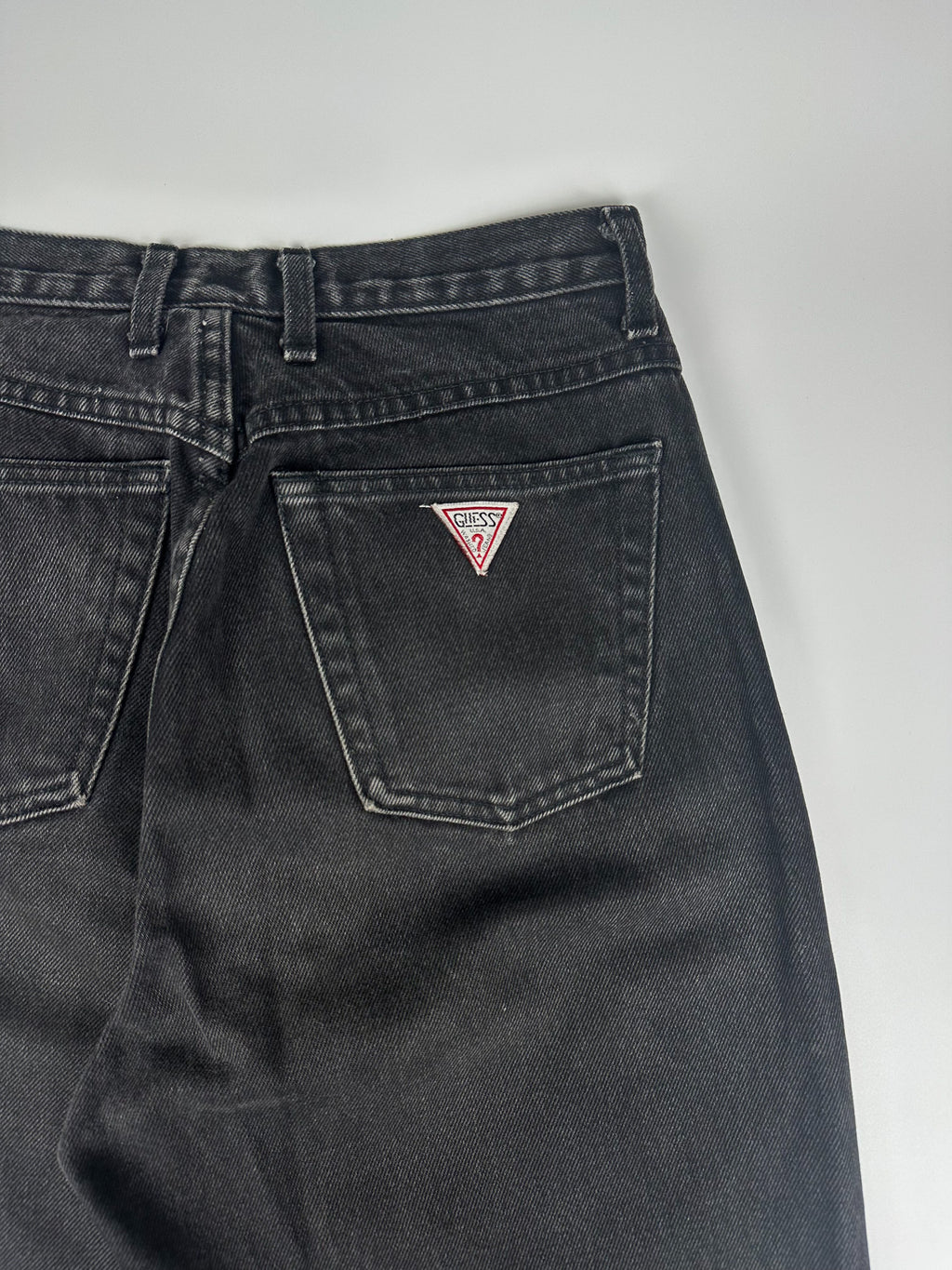 Vintage 90s Guess Georges Marciano Made in USA High-Rise Slim Tapered Fit Denim Mom Jeans (28x29)