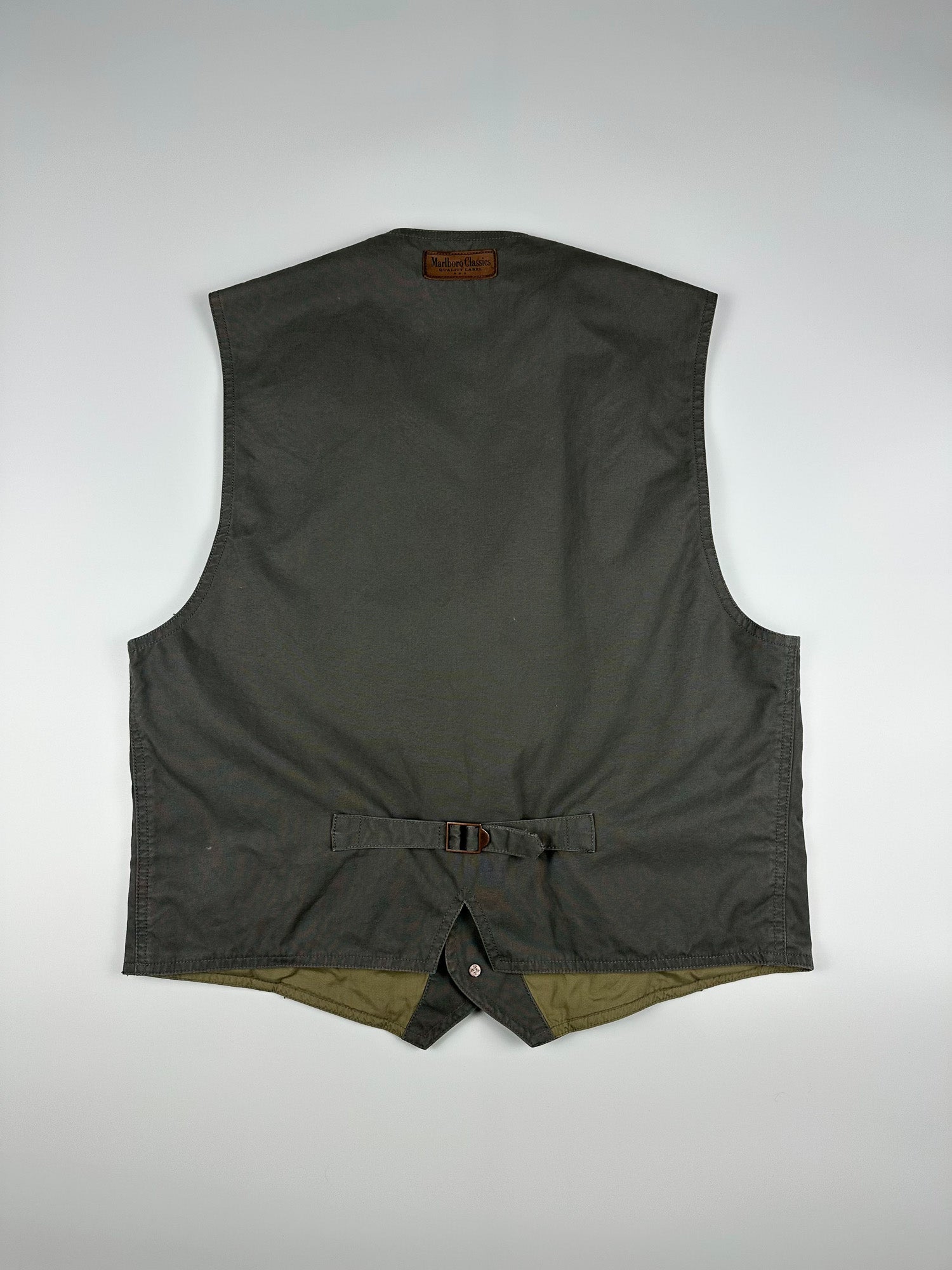 Vintage 90s Marlboro Classics Country & Outdoors Buckle Back Waistcoat Vest (M)