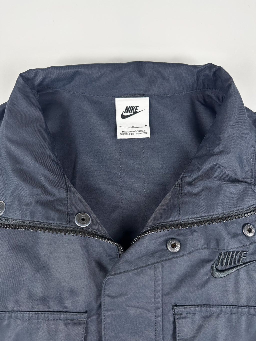 Preloved Nike Utility Military Embroidered Logo Windbreaker Parka Jacket (M)