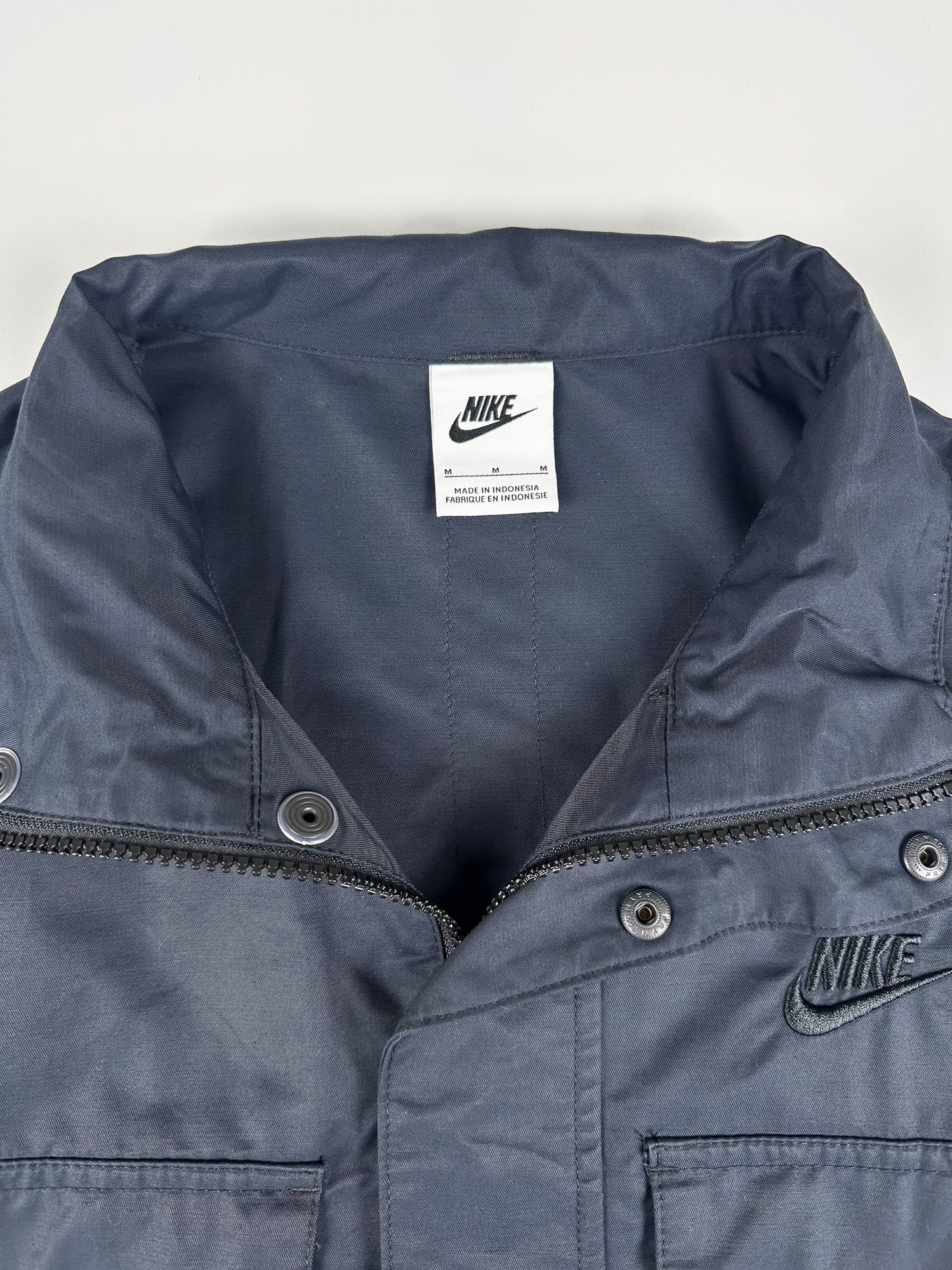 Preloved Nike Utility Military Embroidered Logo Windbreaker Parka Jacket (M)
