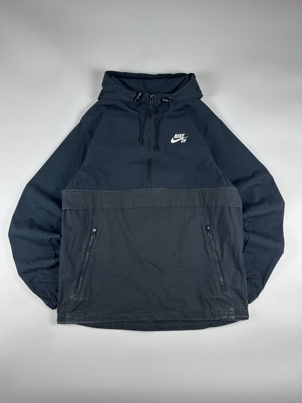 Preloved Nike SB Ripstop Hooded Anorak Tech Windbreaker Jacket (S)