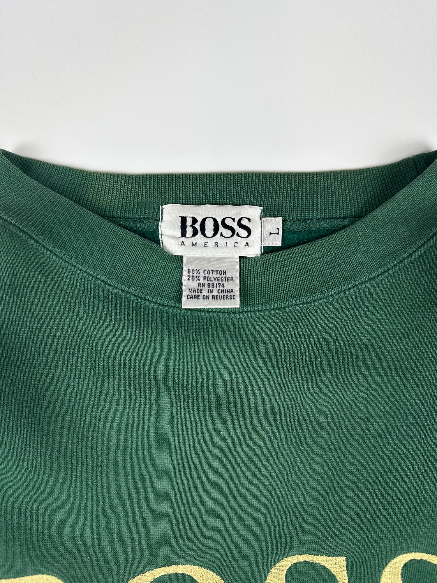 Vinntage 90s Hugo Boss America Embroidered Block Spellout Crewneck Sweatshirt (L/XL)