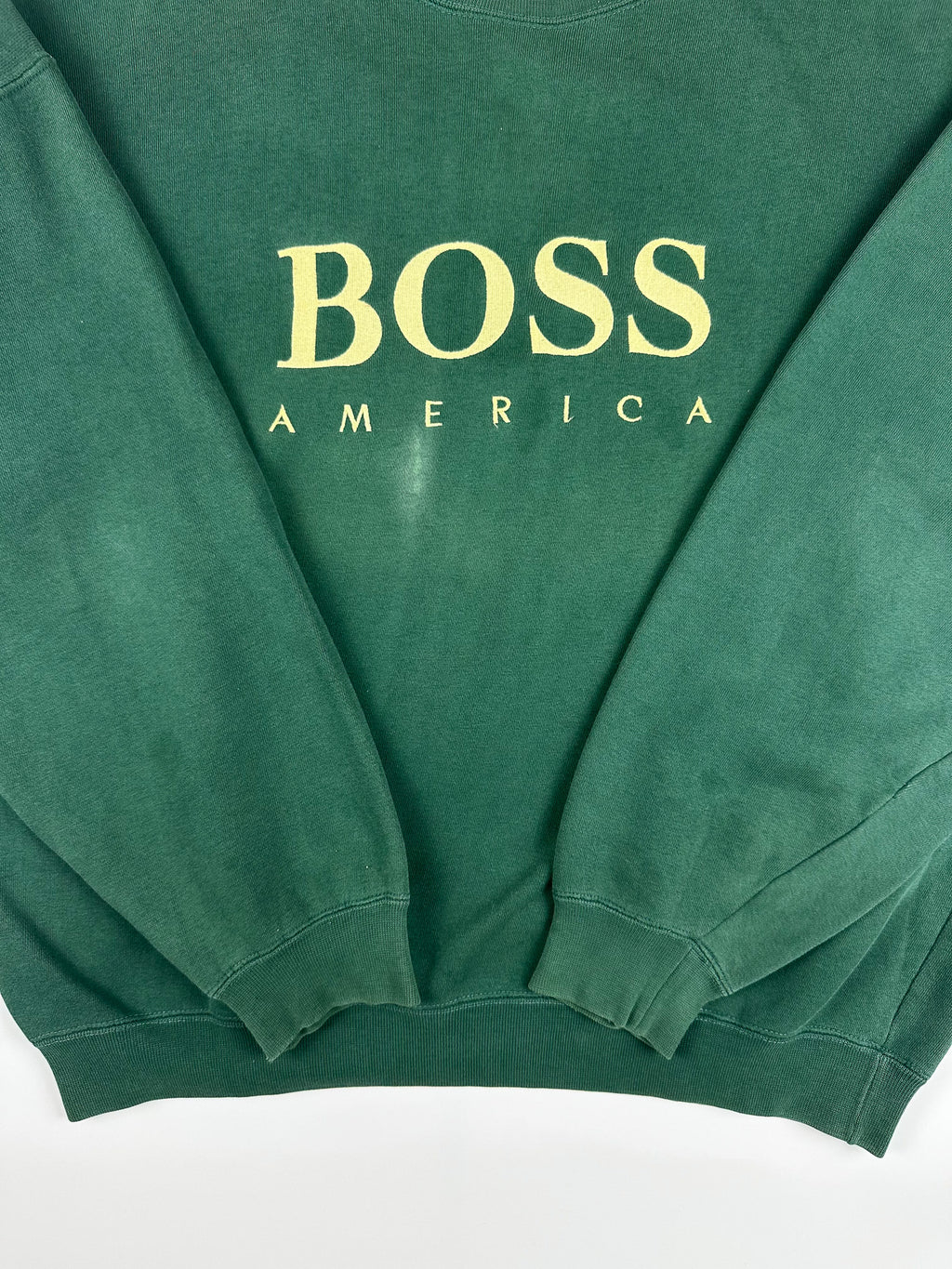 Vinntage 90s Hugo Boss America Embroidered Block Spellout Crewneck Sweatshirt (L/XL)