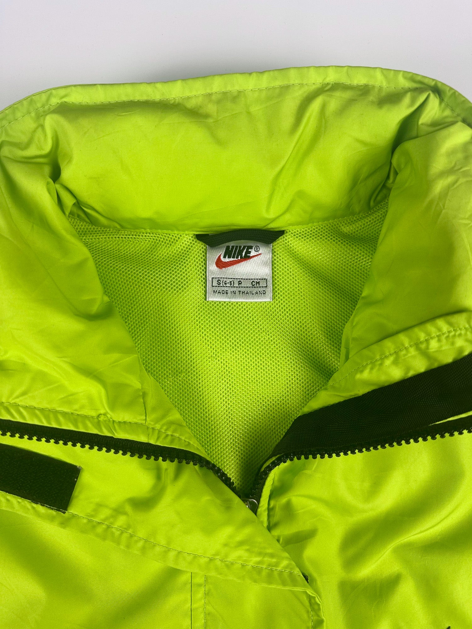 Vintage 90s Nike Clima-Fit Packable Windbreaker Jacket (S)