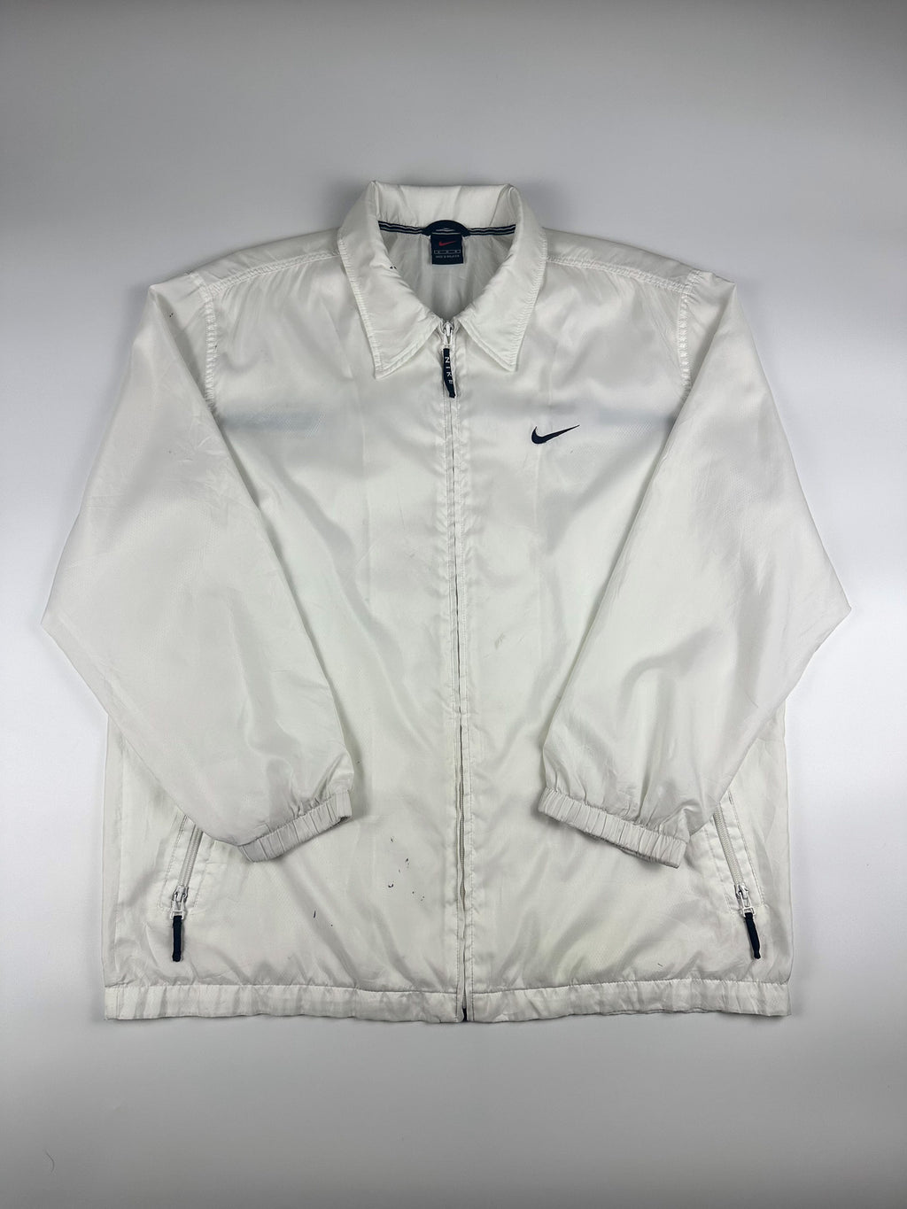 Vintage 90s Nike Embroidered Small Swoosh Horizontal Stripe Spellout Windbreaker Jacket (L)