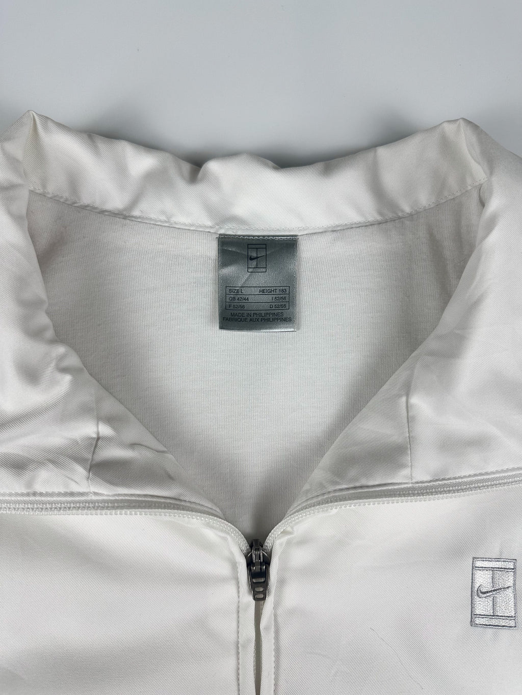 Vintage 00s Nike Challenge Court Tennis Mini Logo Windbreaker Jacket (L)