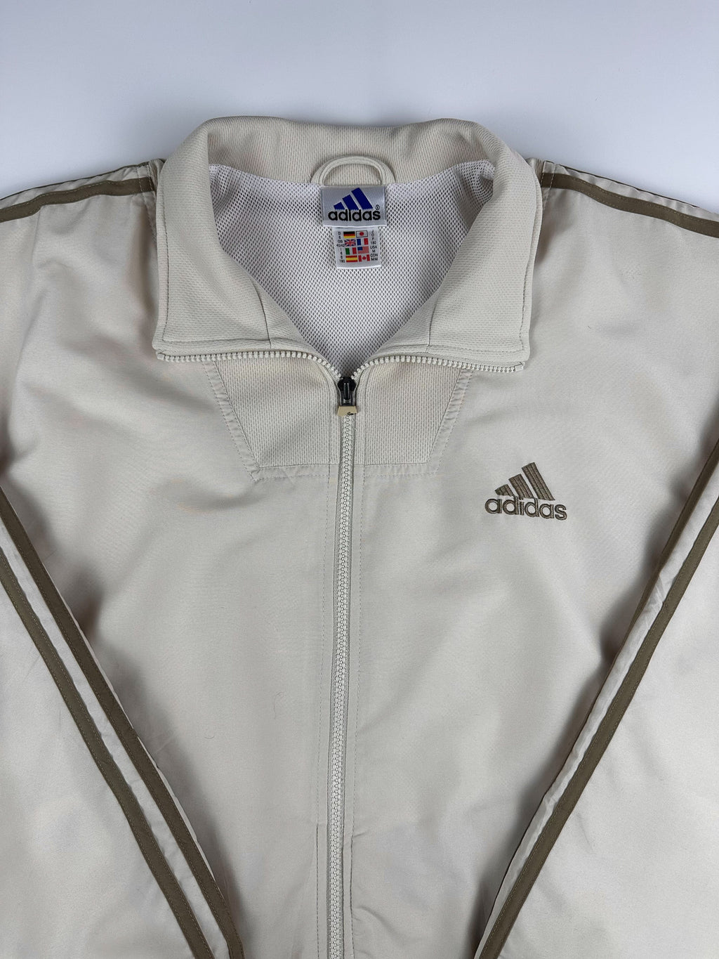 Vintage 00s 2000 Adidas 3 Stripe Embroidered Logo Windbreaker Jacket (L)