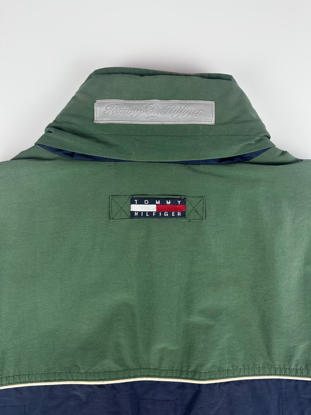 Vintage 90s Tommy Hilfiger Colour Block Packable Hood Heavy Sailing Parka Jacket (XL)